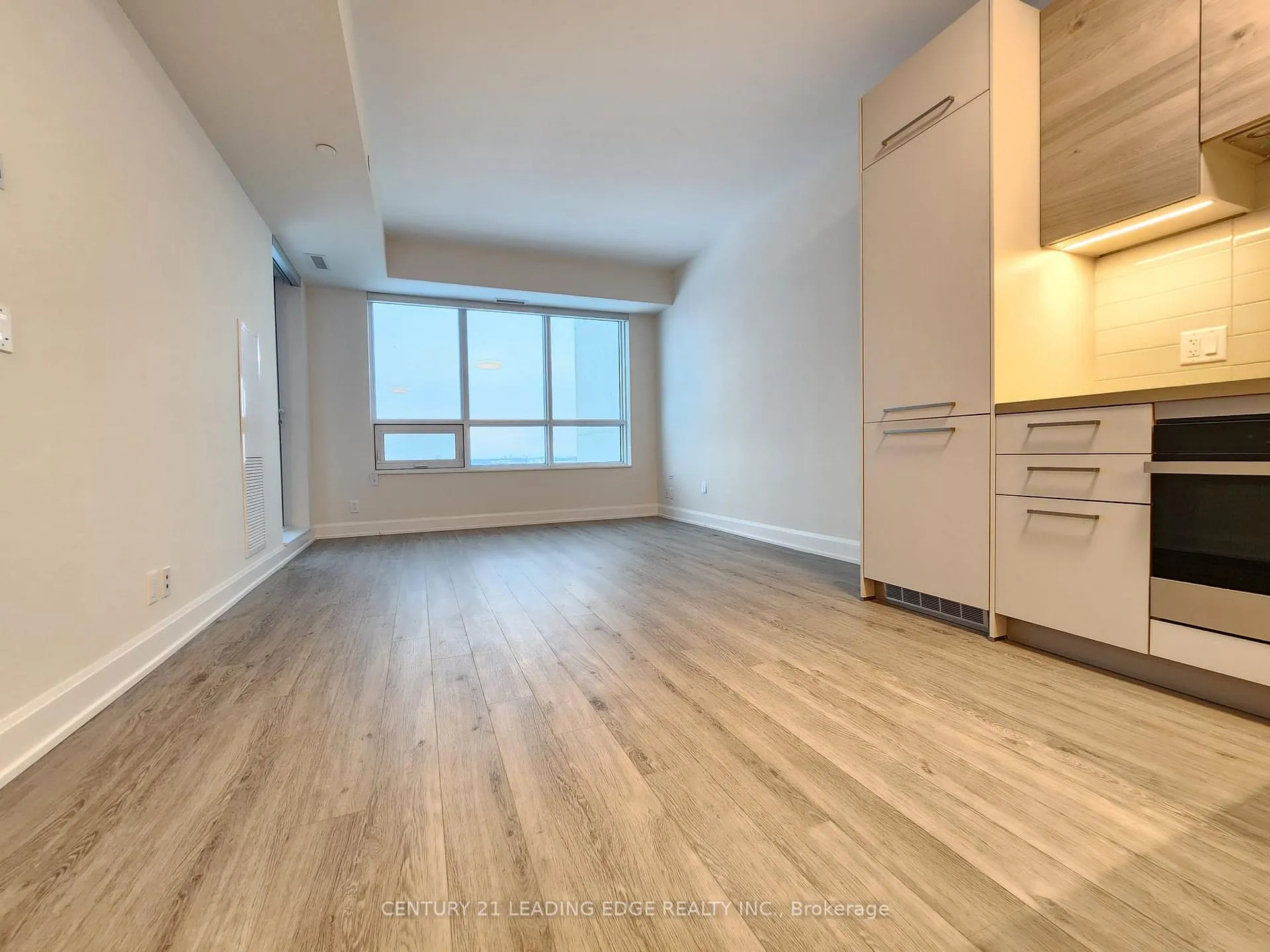 Photo 3 of Unit 2110, 12 Gandhi Lane, Markham, Commerce Valley — HOMEH
