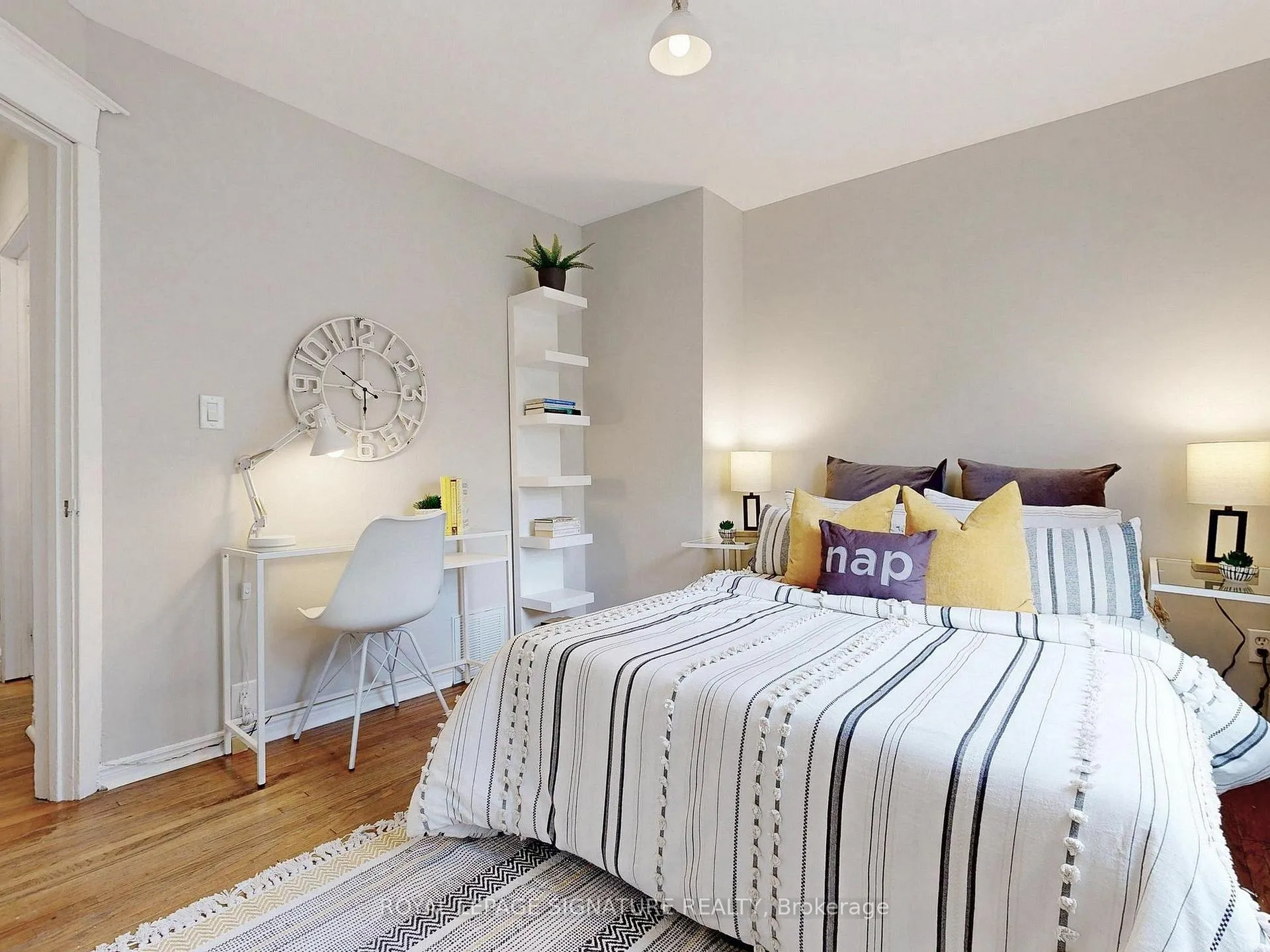 Photo 20 of 117 Burgess Avenue, Toronto, East End-Danforth — HOMEH