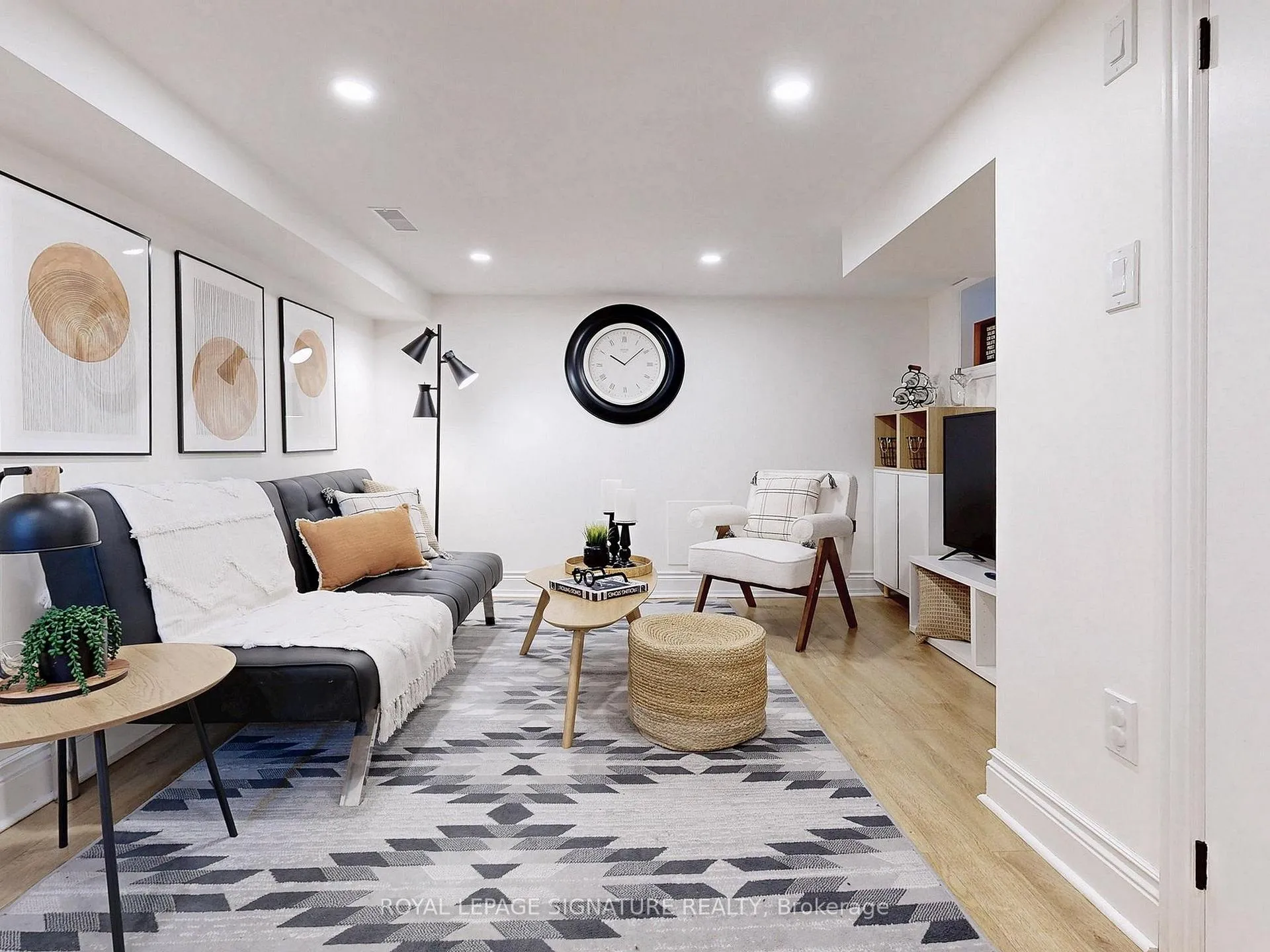 Photo 26 of 117 Burgess Avenue, Toronto, East End-Danforth — HOMEH