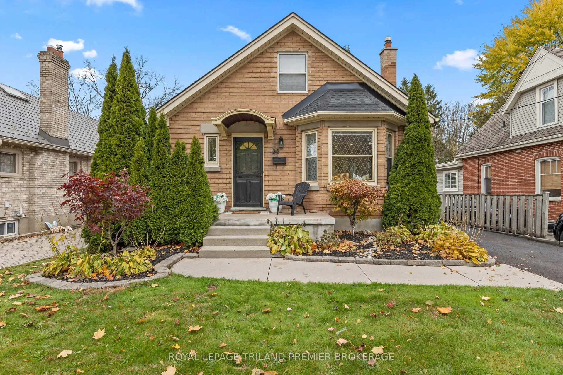 Photo 1 of 22 Briscoe Street E, London, South F — HOMEH