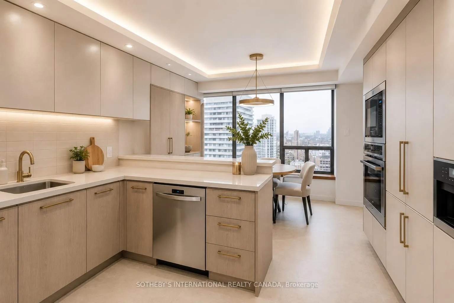 Photo 10 of Unit 2202, 175 Cumberland Street, Toronto, The Annex — HOMEH