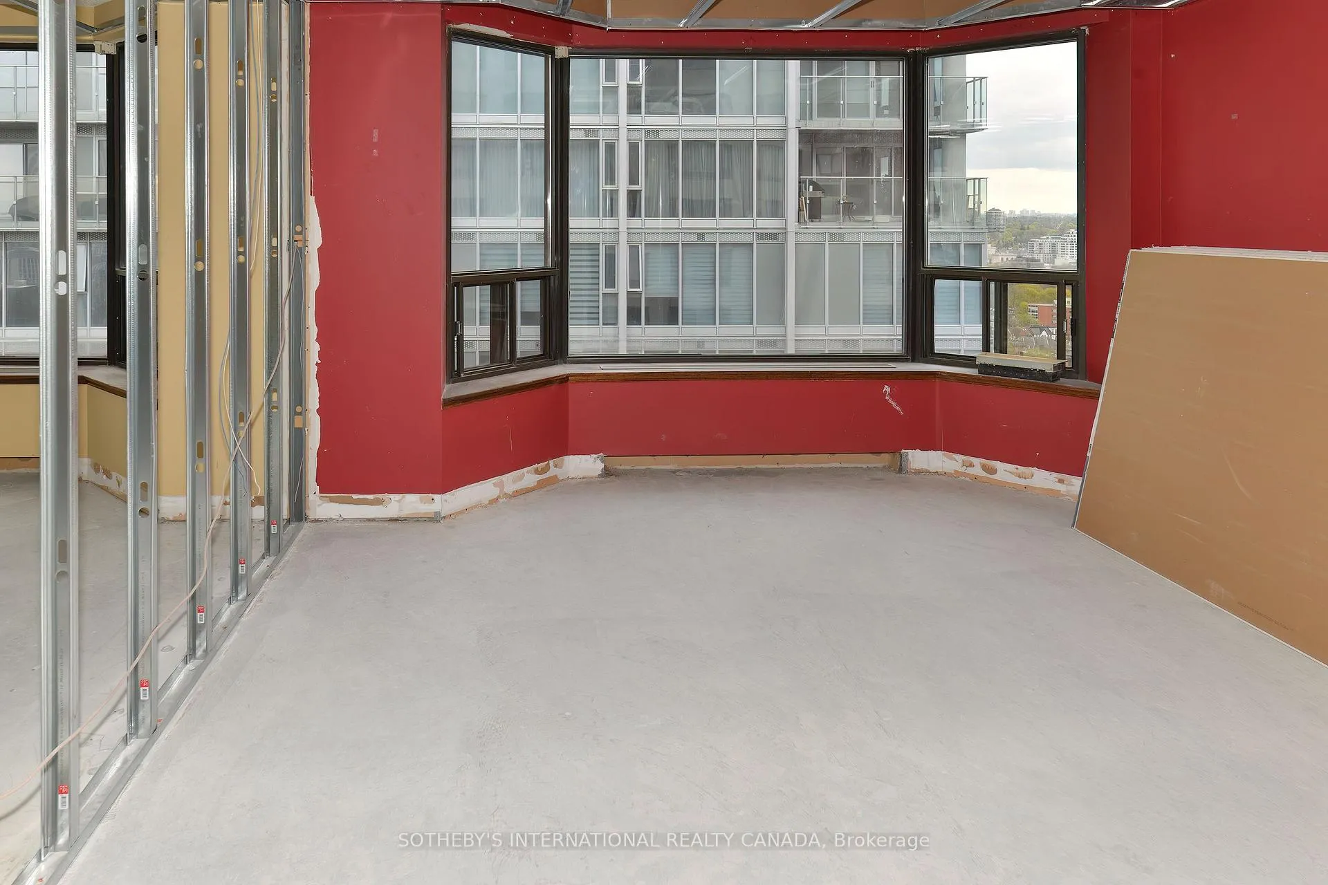 Photo 15 of Unit 2202, 175 Cumberland Street, Toronto, The Annex — HOMEH