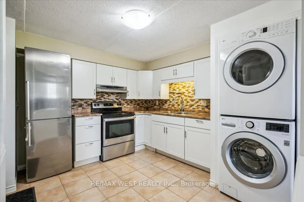 Photo 4 of Unit 1, 333 Northlake Drive, Waterloo — HOMEH