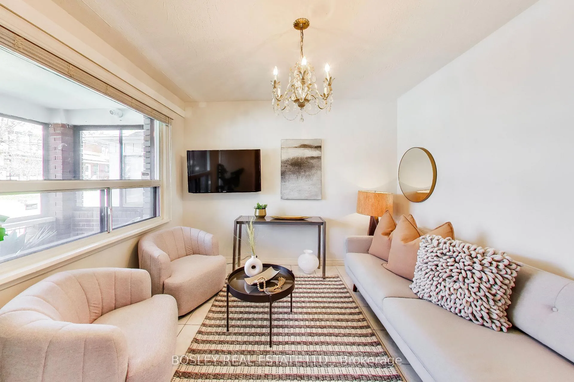 Photo 3 of 159 Ascot Avenue, Toronto, Corso Italia-Davenport — HOMEH