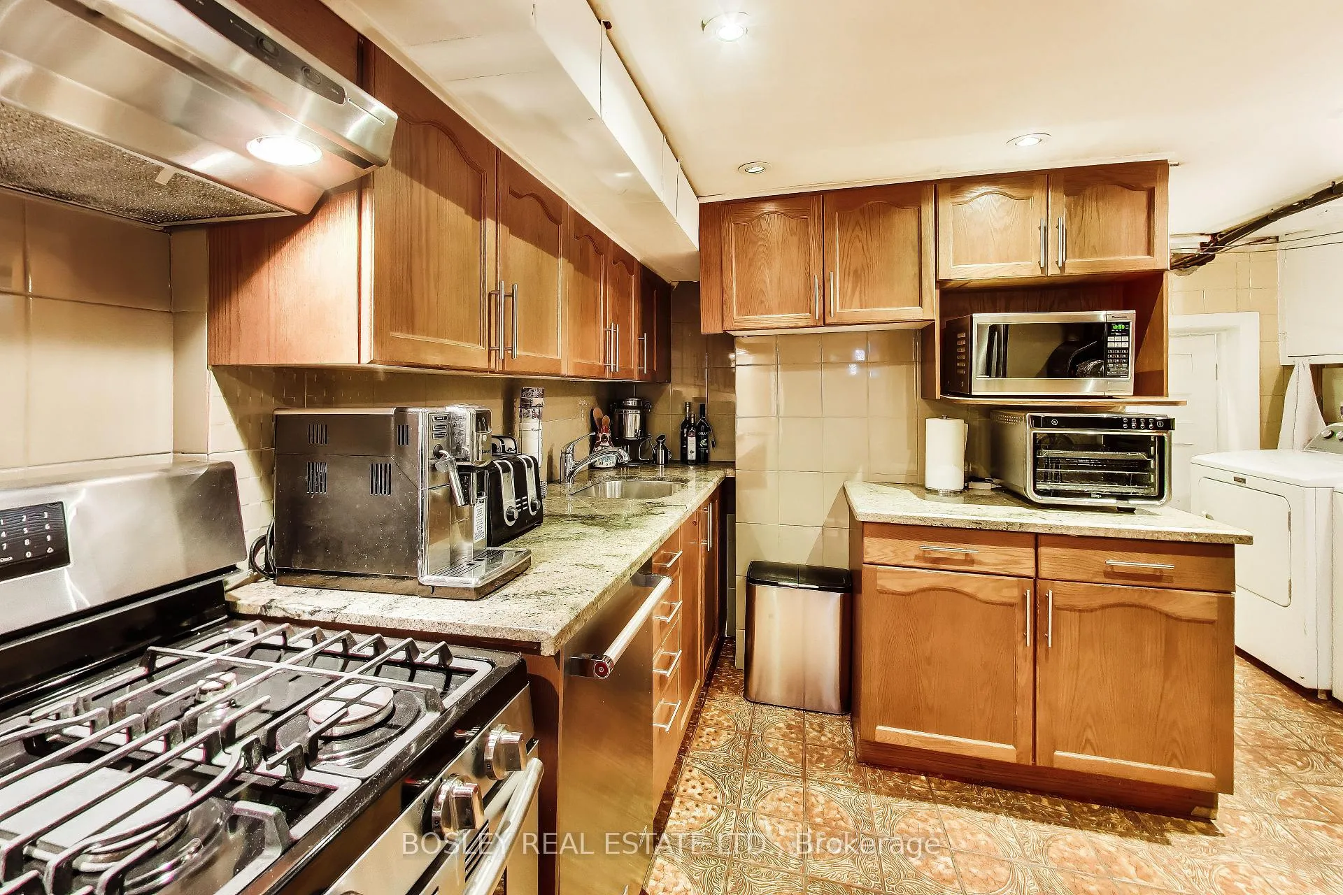 Photo 26 of 159 Ascot Avenue, Toronto, Corso Italia-Davenport — HOMEH