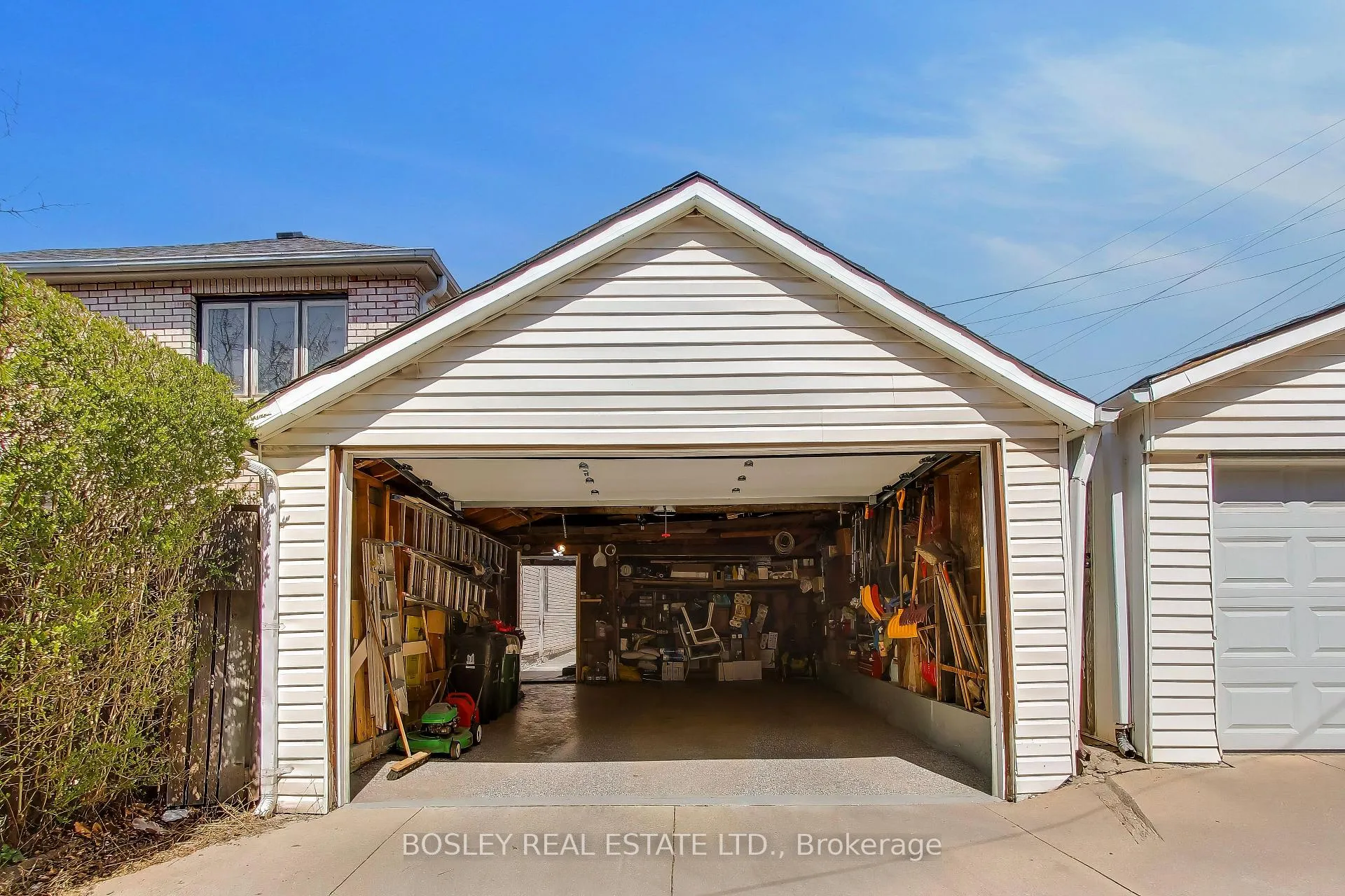 Photo 33 of 159 Ascot Avenue, Toronto, Corso Italia-Davenport — HOMEH