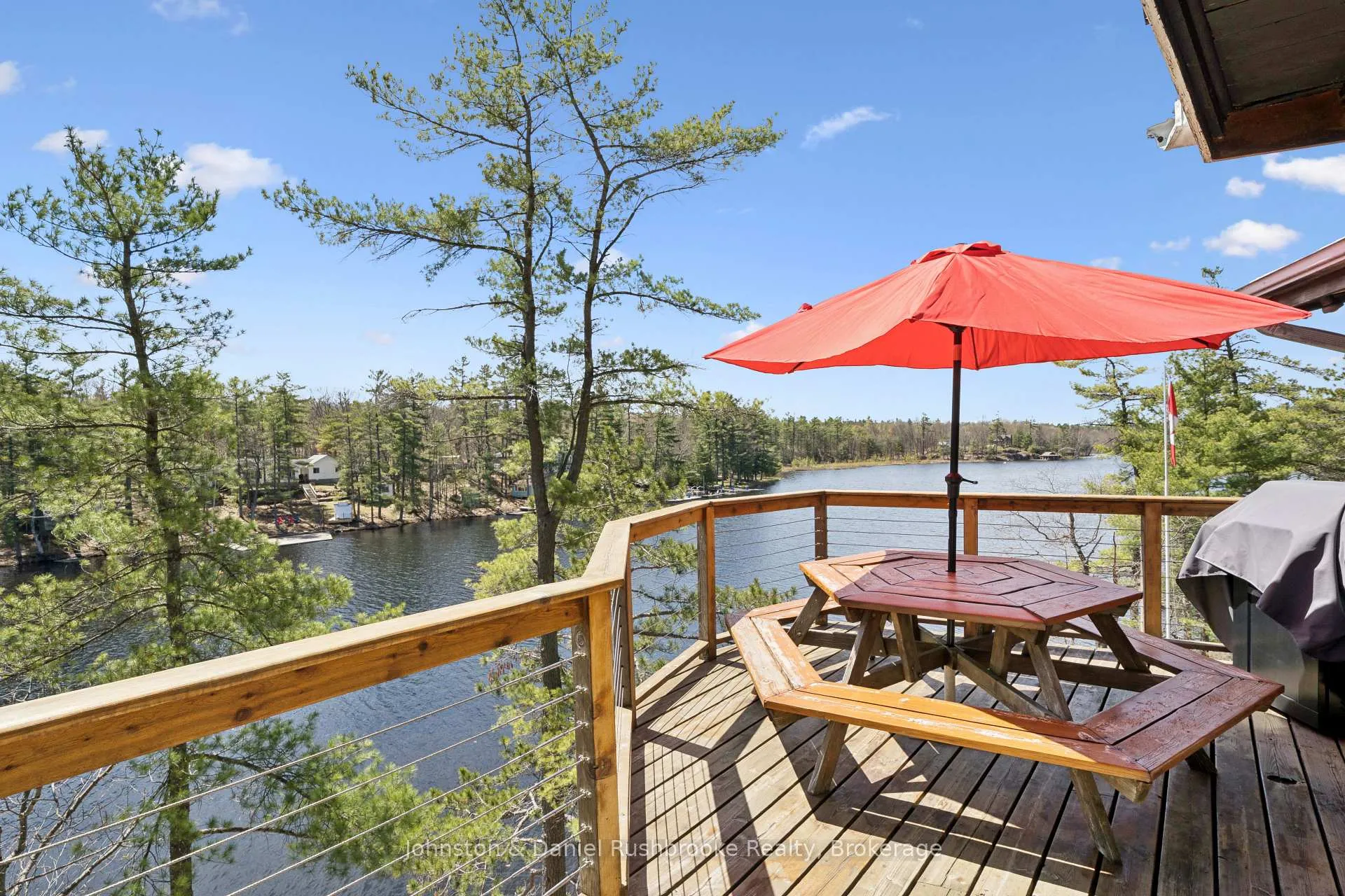 Photo 2 of 1052 North Sunset Bay Road, Gravenhurst, Muskoka (S) — HOMEH