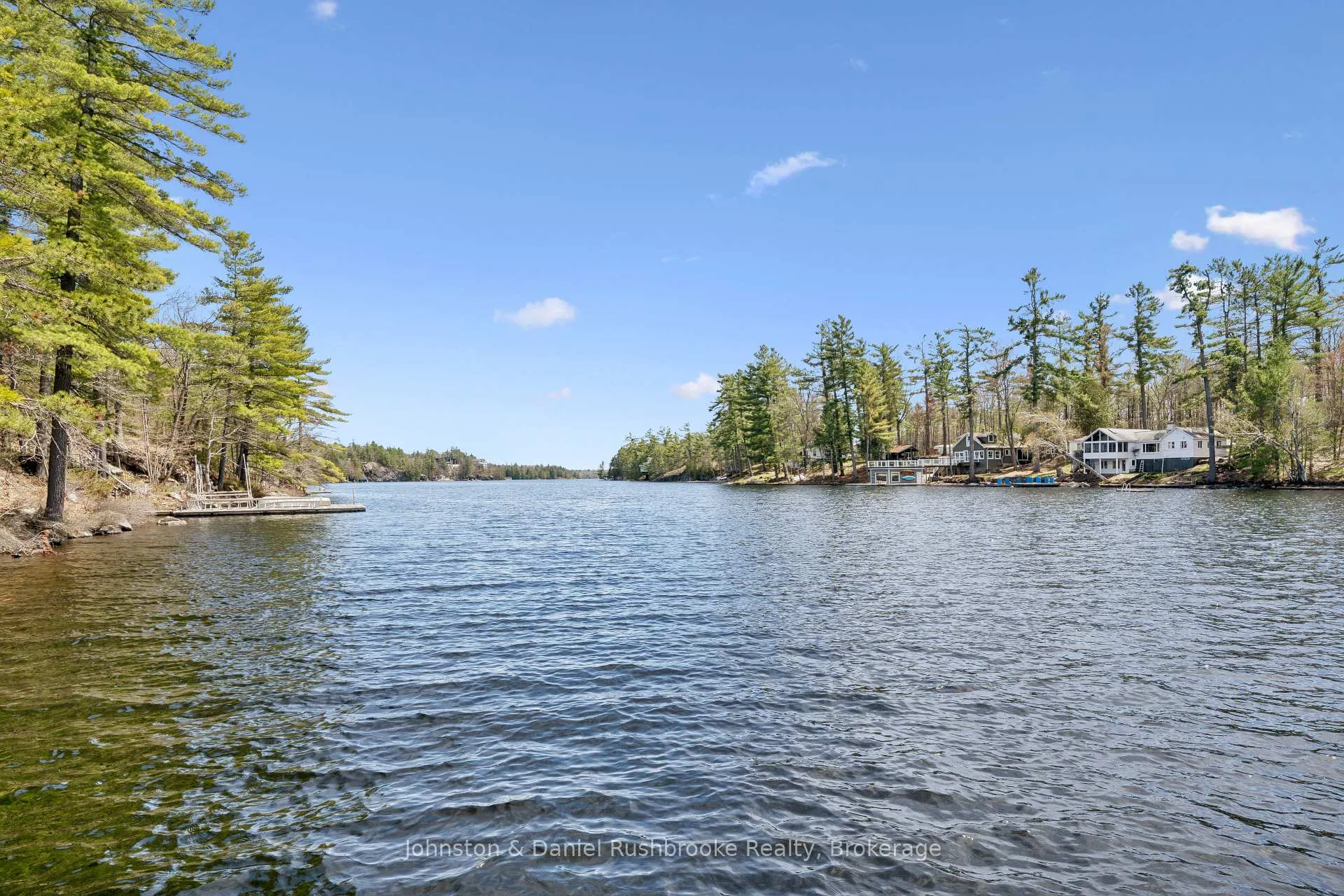 Photo 4 of 1052 North Sunset Bay Road, Gravenhurst, Muskoka (S) — HOMEH