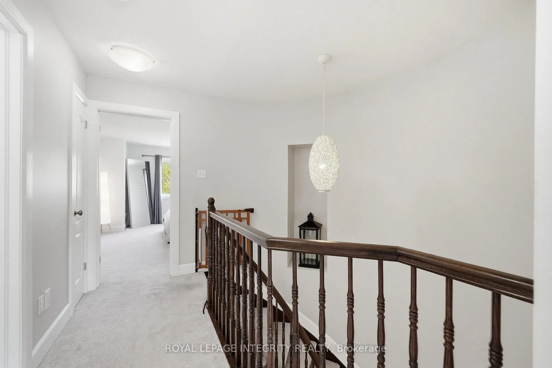 Photo 18 of 233 Greenridge Street, Ottawa, Chapel Hill — HOMEH