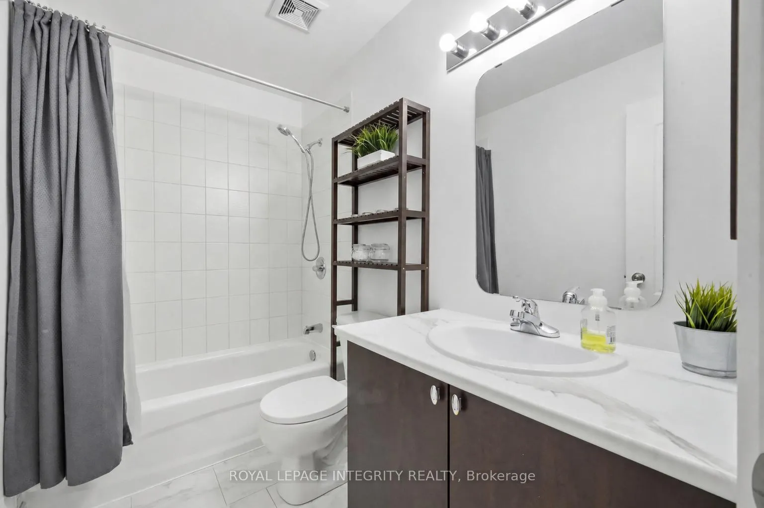 Photo 29 of 233 Greenridge Street, Ottawa, Chapel Hill — HOMEH