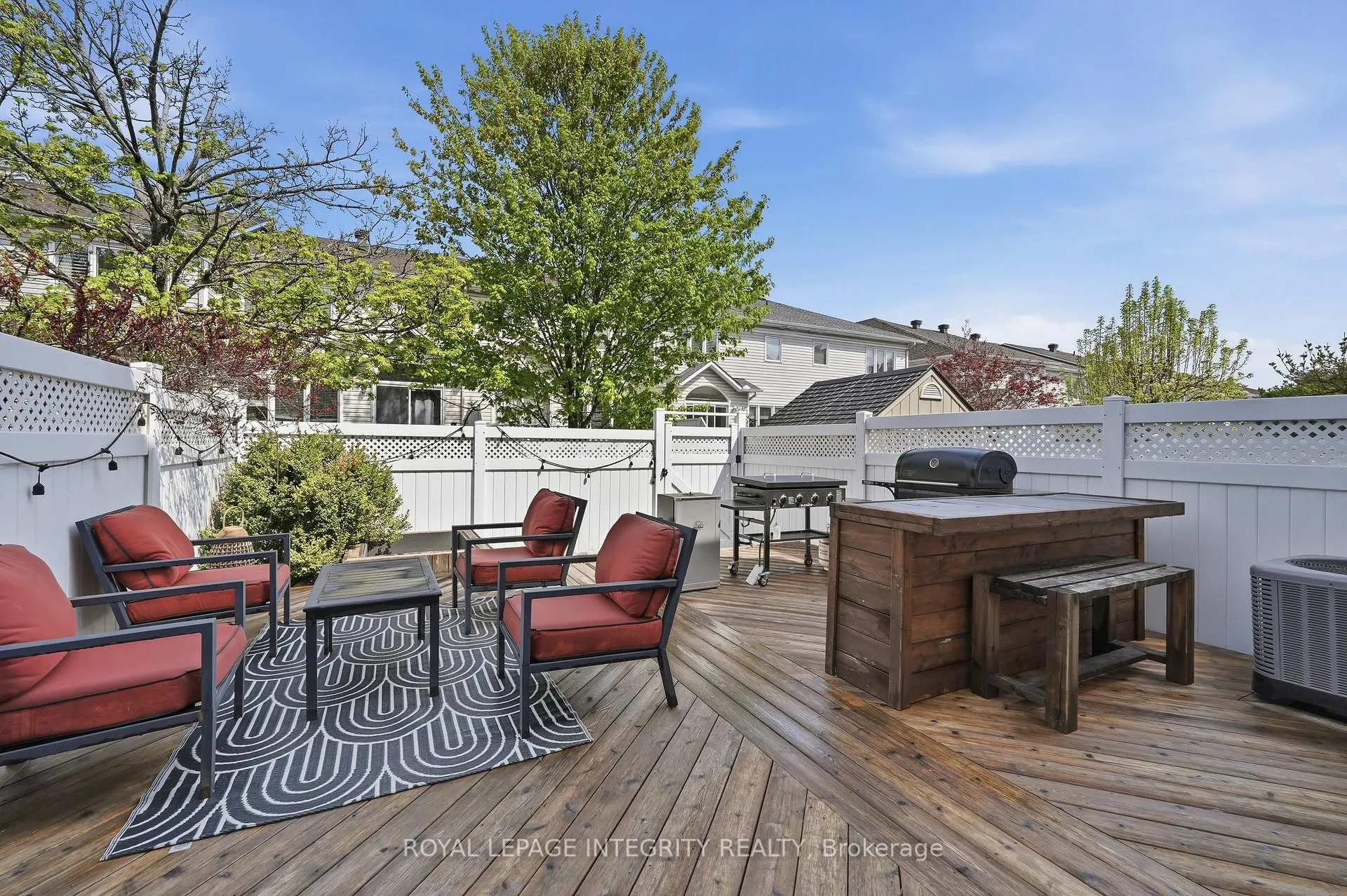 Photo 34 of 233 Greenridge Street, Ottawa, Chapel Hill — HOMEH