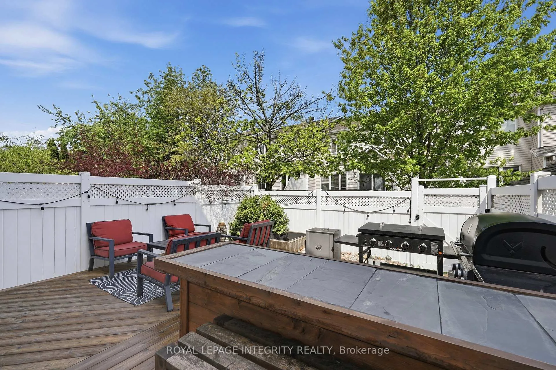 Photo 35 of 233 Greenridge Street, Ottawa, Chapel Hill — HOMEH