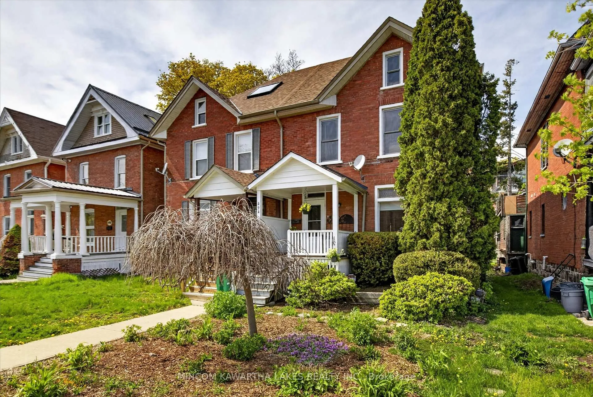 Photo 3 of 494 Charlotte Street, Peterborough, Town Ward 3 — HOMEH