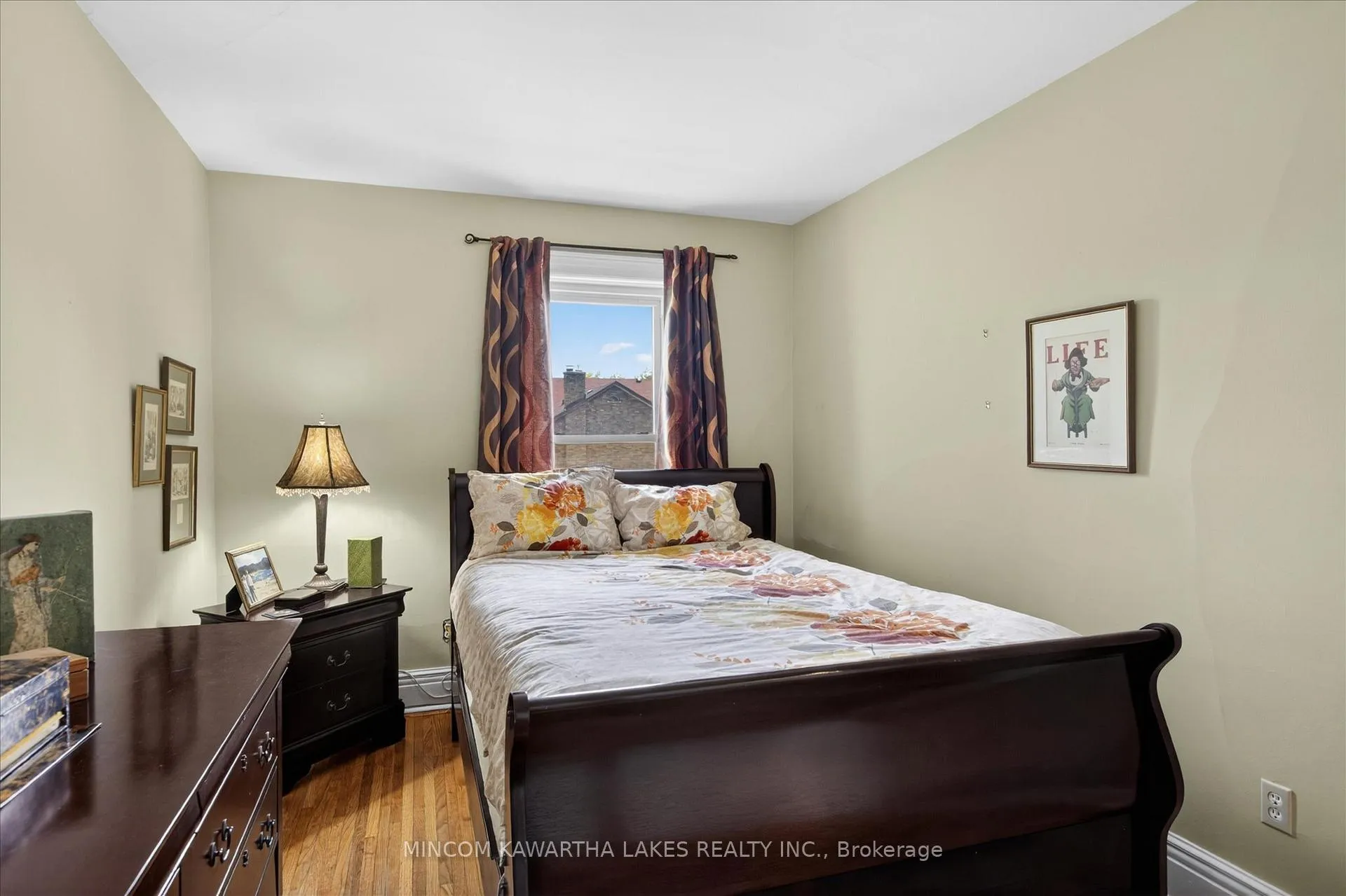 Photo 27 of 494 Charlotte Street, Peterborough, Town Ward 3 — HOMEH
