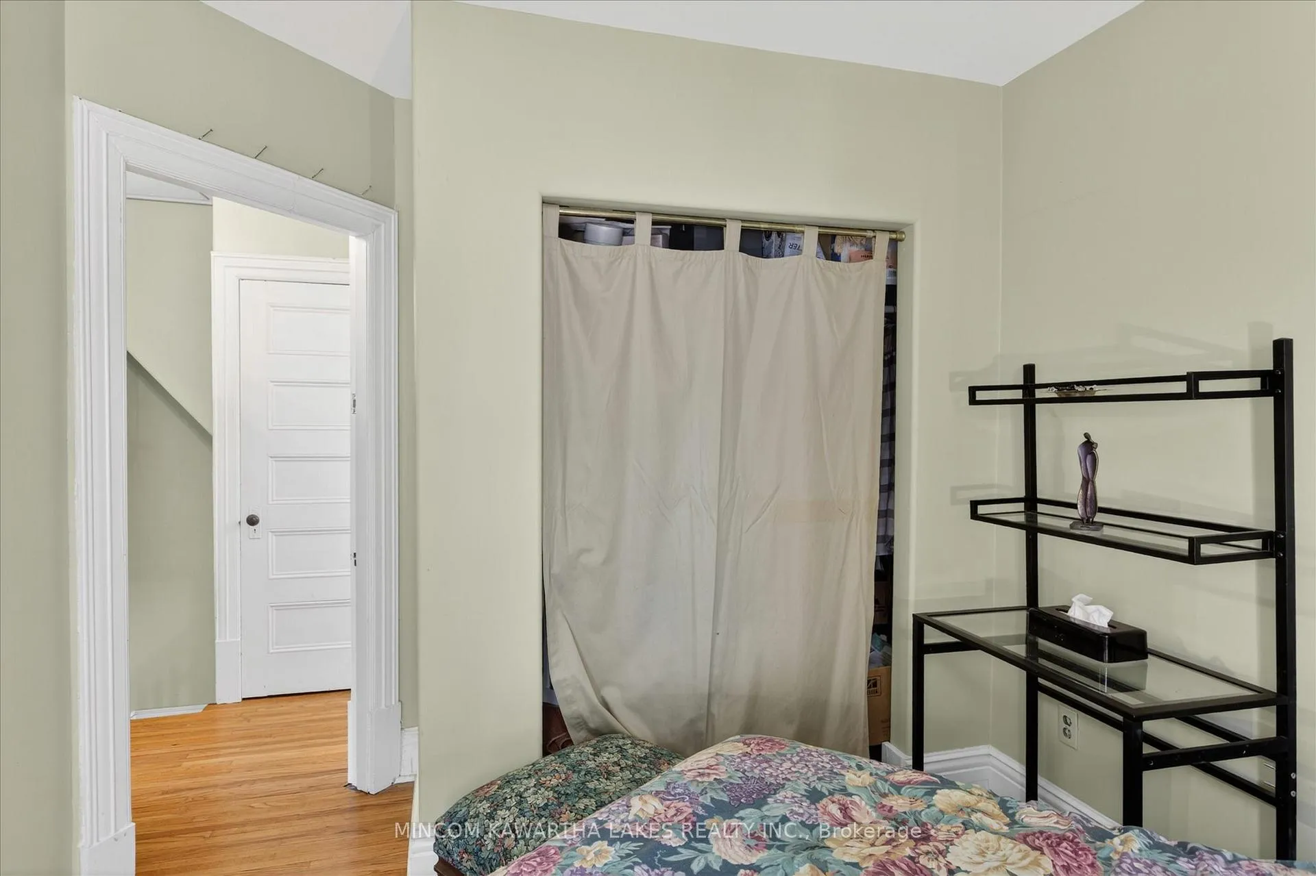 Photo 32 of 494 Charlotte Street, Peterborough, Town Ward 3 — HOMEH