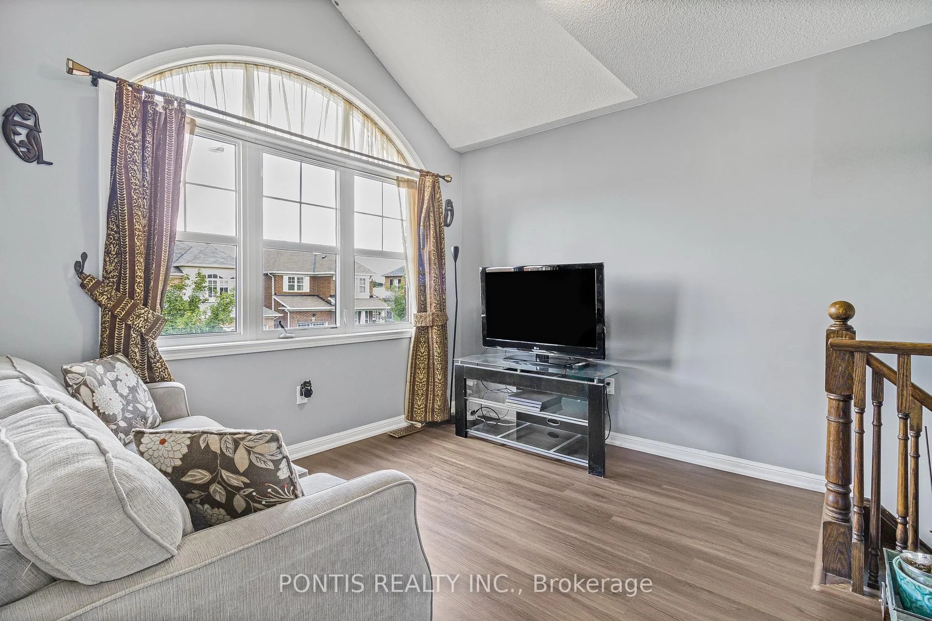 Photo 34 of 25 Francis Lundy Street, Brampton, Fletcher's West — HOMEH