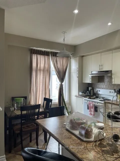 Photo 6 of 258 Leather Leaf Terrace, Ottawa, Barrhaven - Longfields — HOMEH