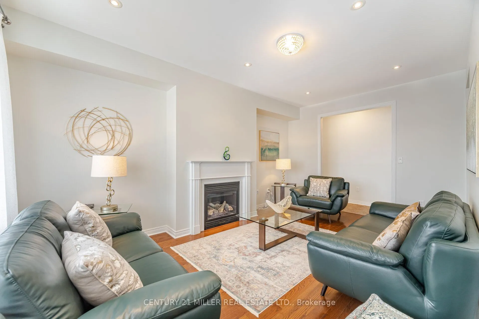 Photo 6 of 2025 Trawden Way, Oakville, Bronte Creek — HOMEH