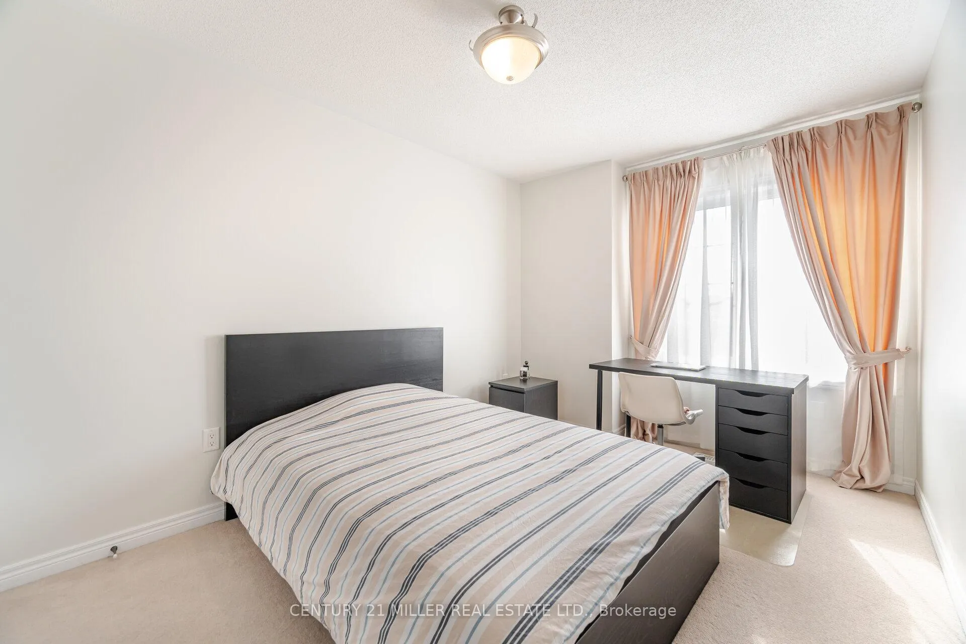 Photo 21 of 2025 Trawden Way, Oakville, Bronte Creek — HOMEH