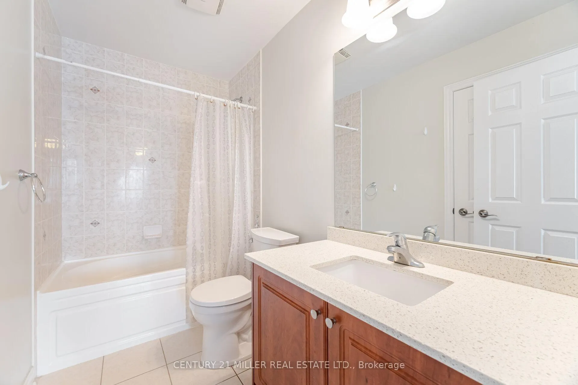 Photo 25 of 2025 Trawden Way, Oakville, Bronte Creek — HOMEH