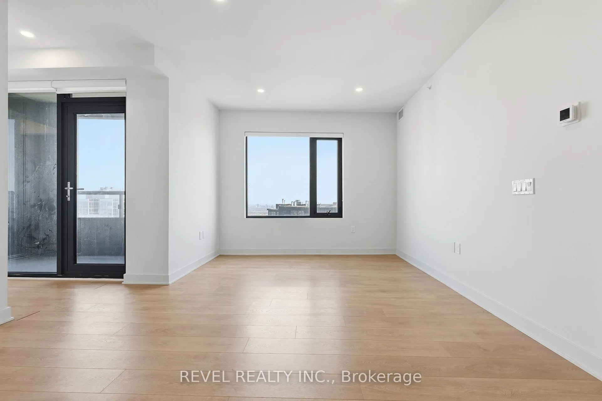 Photo 13 of Unit 3901, 2920 Highway 7, Vaughan, Vaughan Corporate Centre — HOMEH