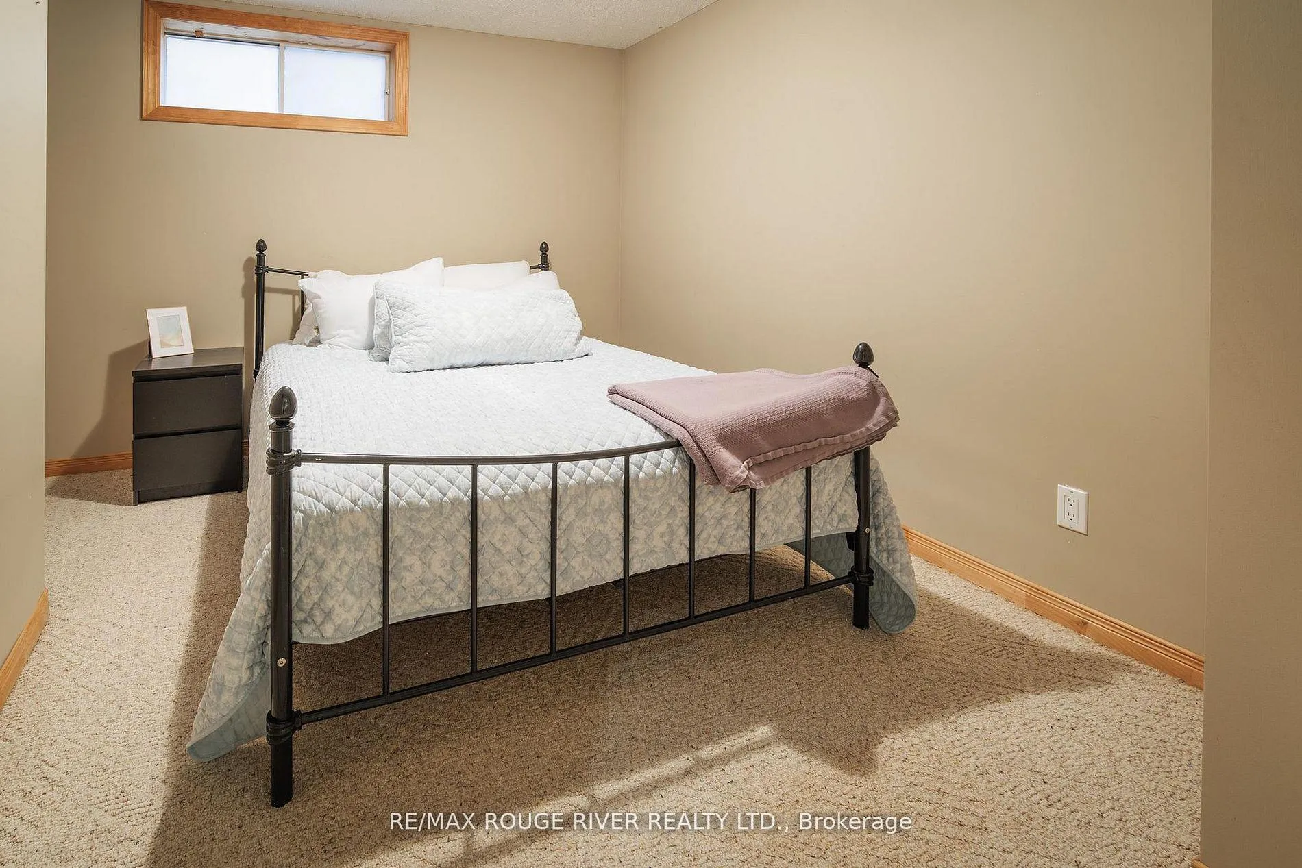Photo 20 of 2052 Lynn Heights Drive, Pickering, Liverpool — HOMEH