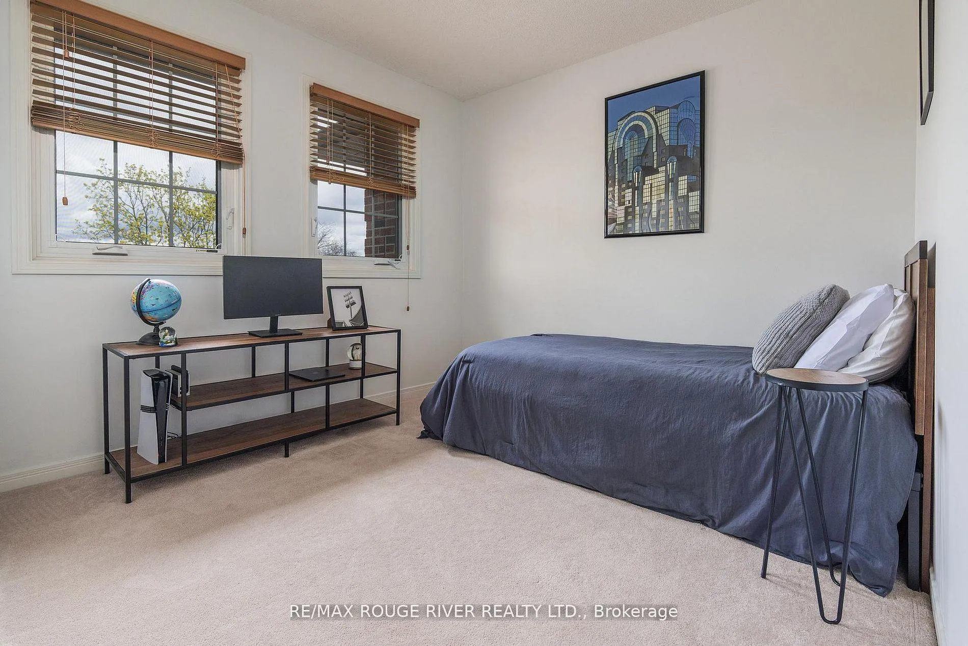 Photo 28 of 2052 Lynn Heights Drive, Pickering, Liverpool — HOMEH