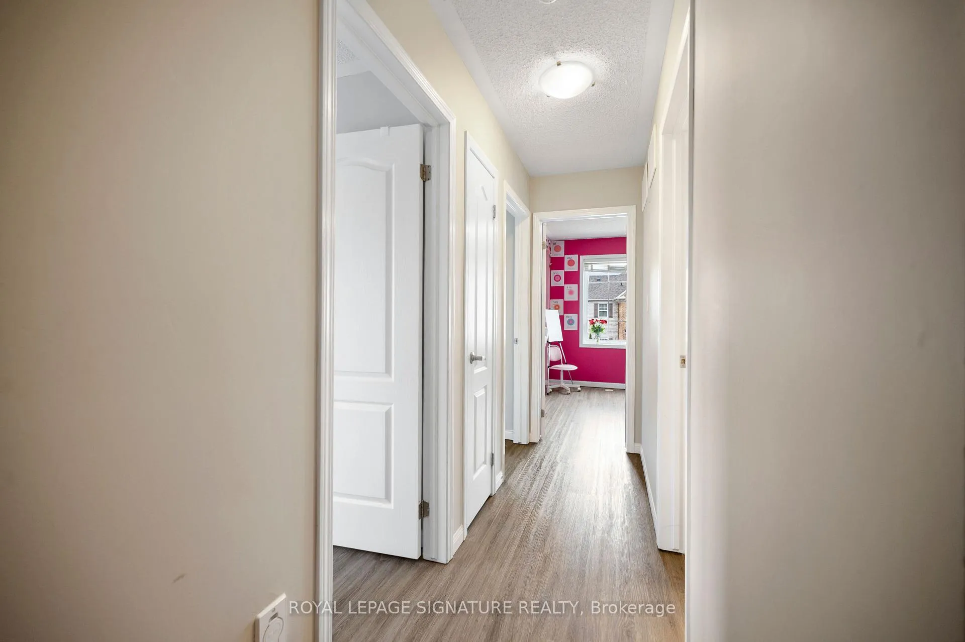 Photo 22 of 910 Deverell Place, Milton, Coates — HOMEH