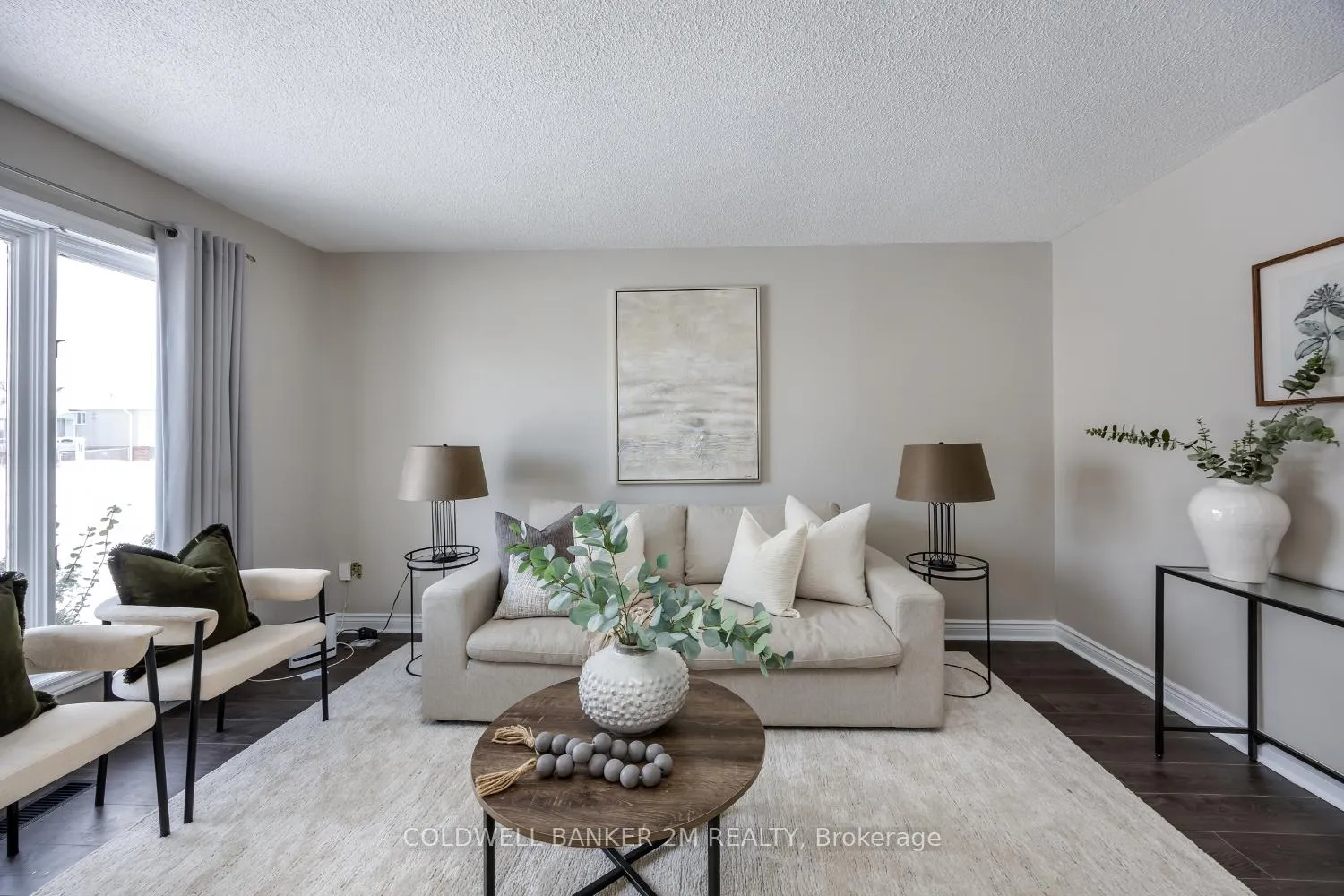 Photo 4 of 63 Lori Boulevard, Kawartha Lakes, Lindsay — HOMEH