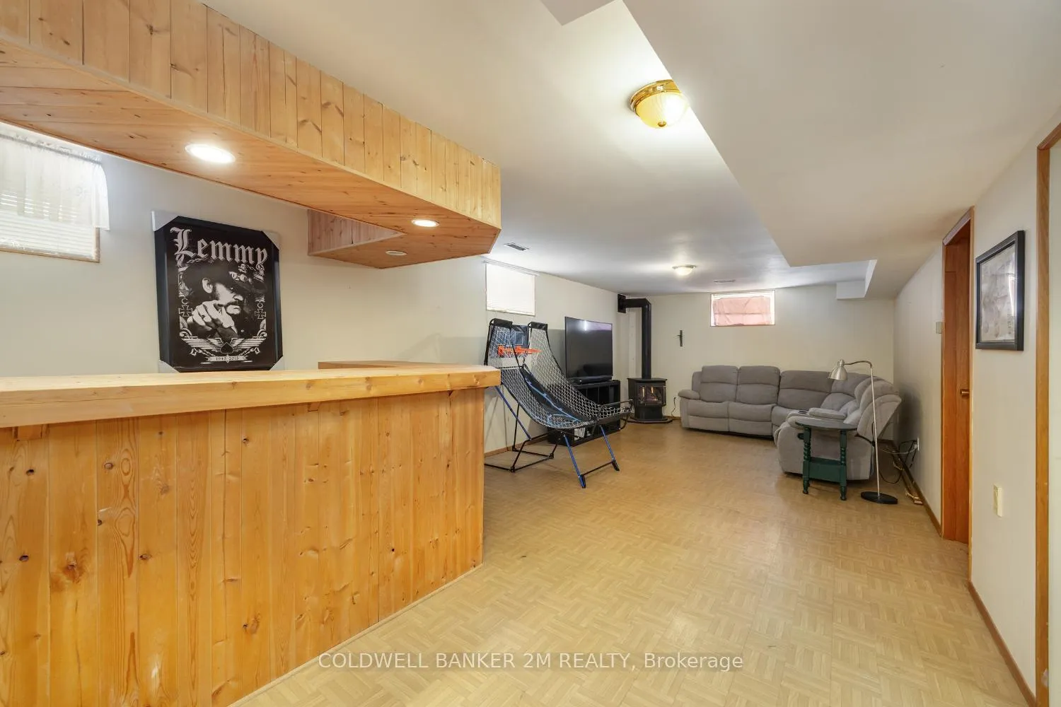 Photo 15 of 63 Lori Boulevard, Kawartha Lakes, Lindsay — HOMEH
