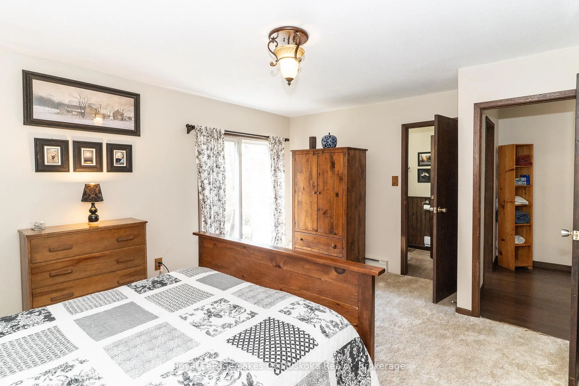 Photo 16 of 555 Wagner Street, Gravenhurst, Muskoka (S) — HOMEH