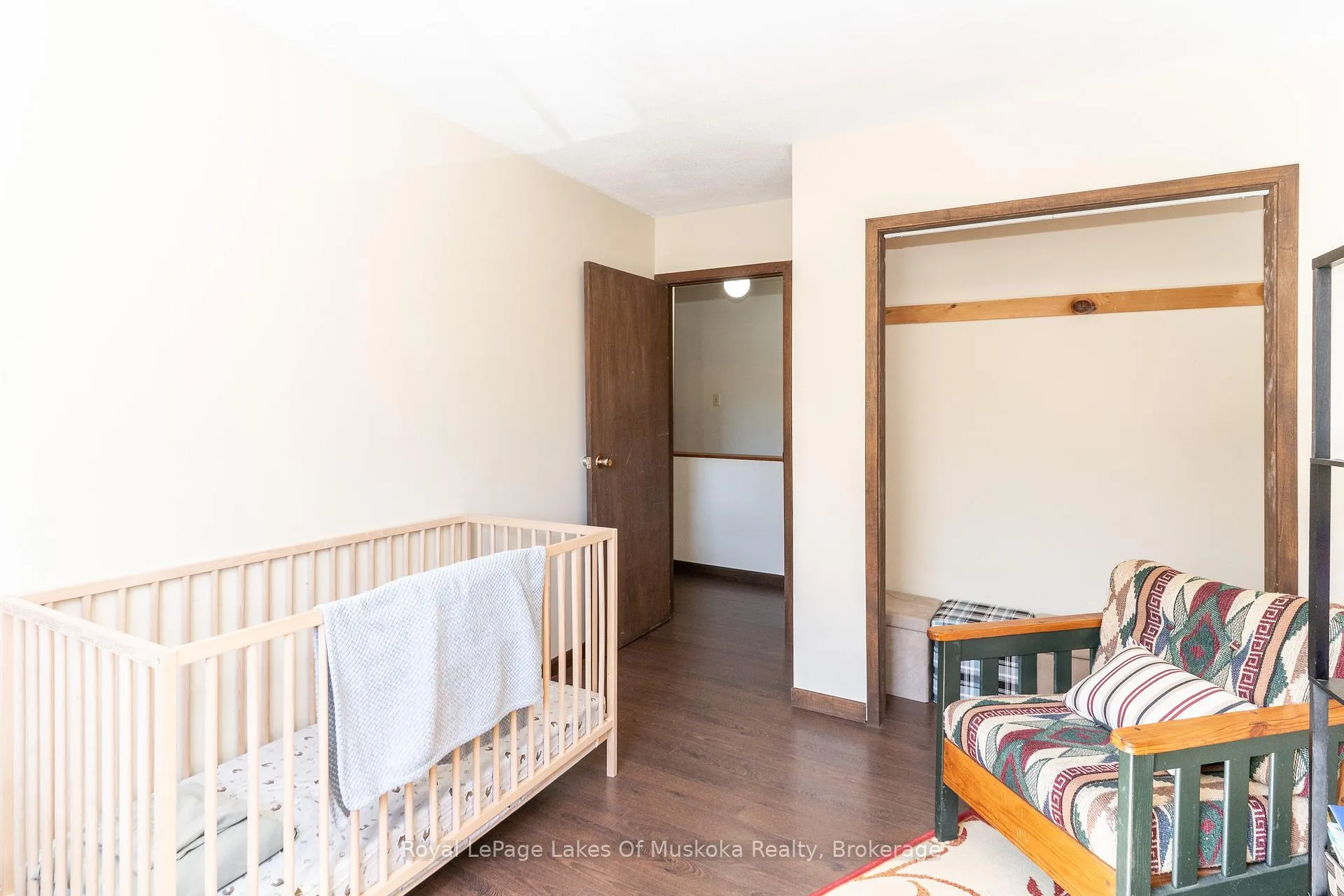 Photo 20 of 555 Wagner Street, Gravenhurst, Muskoka (S) — HOMEH
