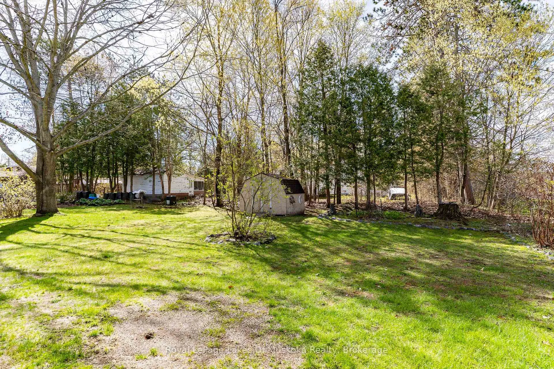 Photo 39 of 555 Wagner Street, Gravenhurst, Muskoka (S) — HOMEH