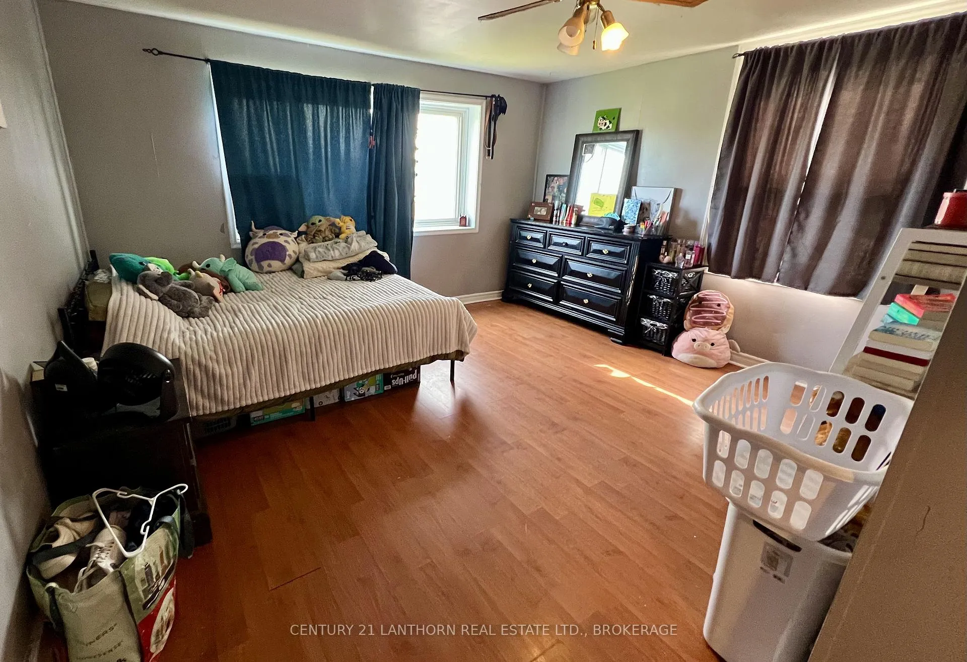 Photo 12 of 10/12 Manitou Crescent E, Loyalist, Amherstview — HOMEH