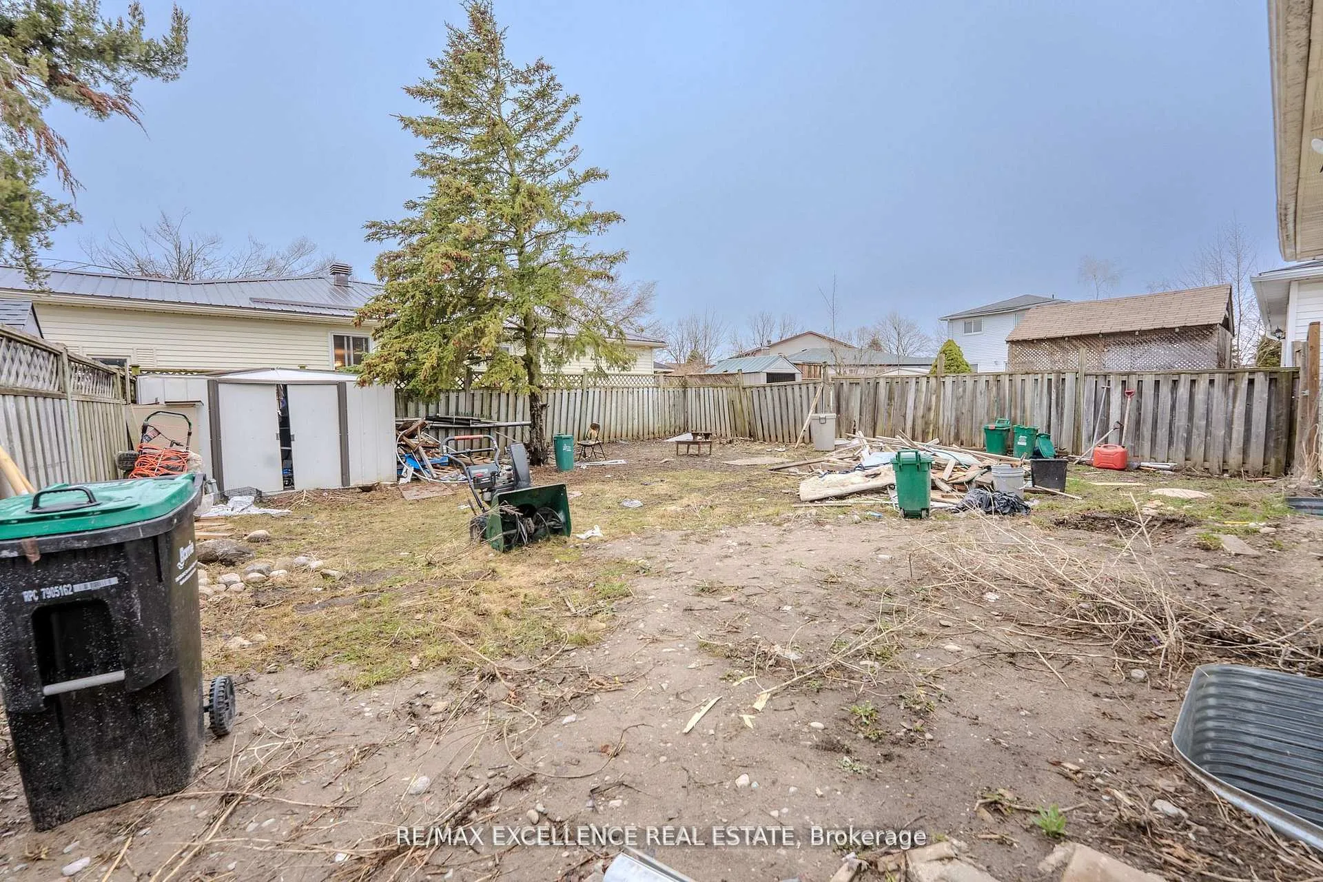 Photo 21 of 3 Hickling Trail, Barrie, Grove East — HOMEH