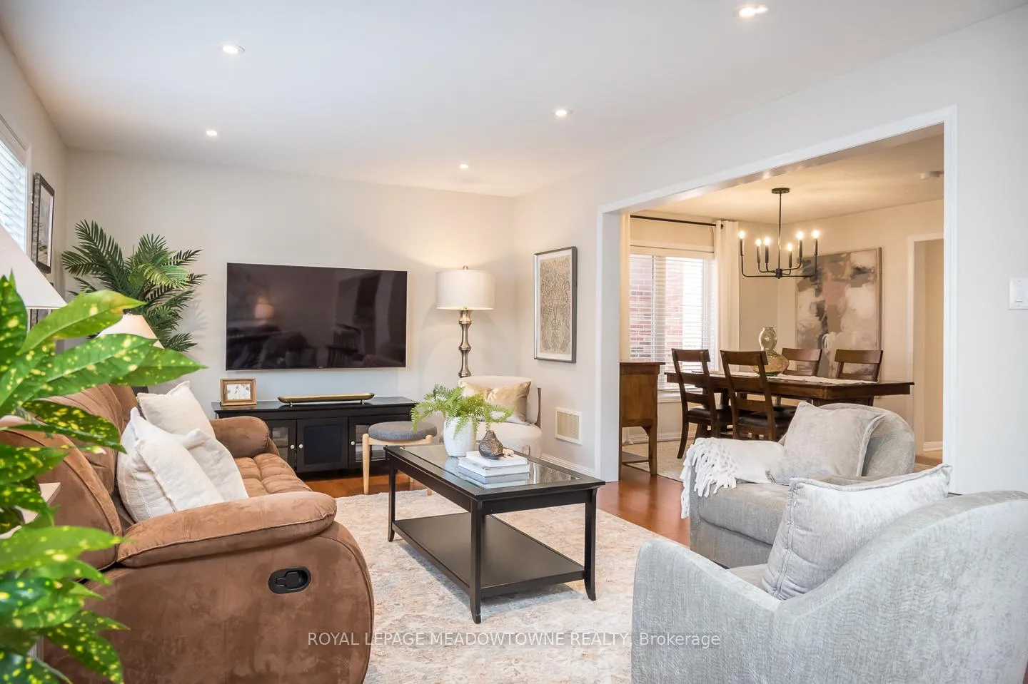 Photo 15 of 439 Pozbou Crescent, Milton, Willmott — HOMEH