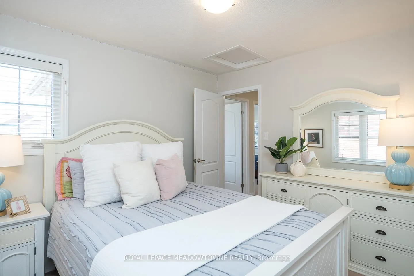 Photo 27 of 439 Pozbou Crescent, Milton, Willmott — HOMEH