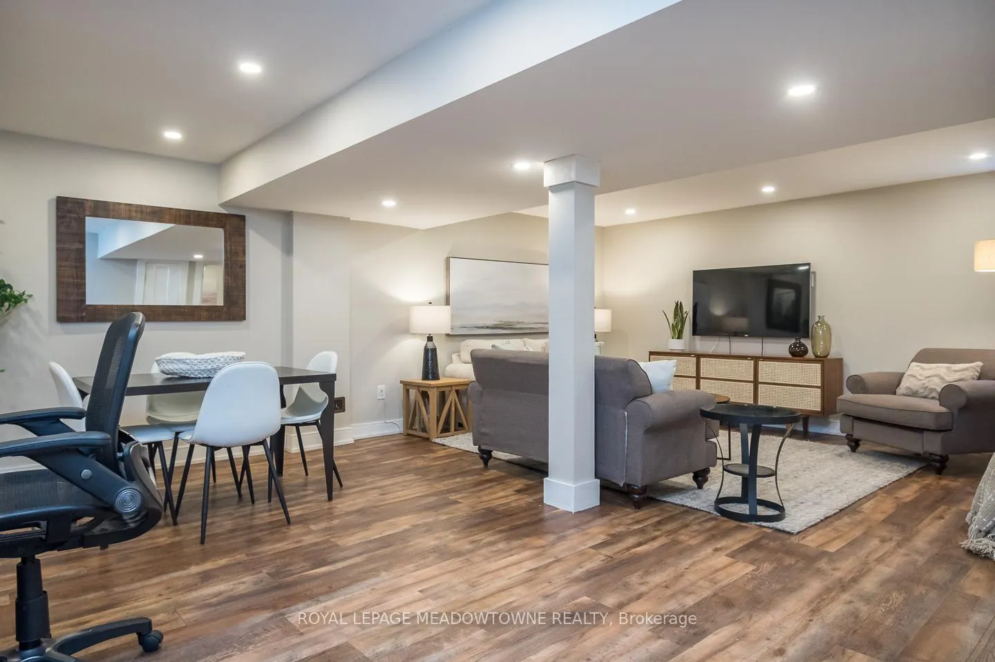 Photo 31 of 439 Pozbou Crescent, Milton, Willmott — HOMEH