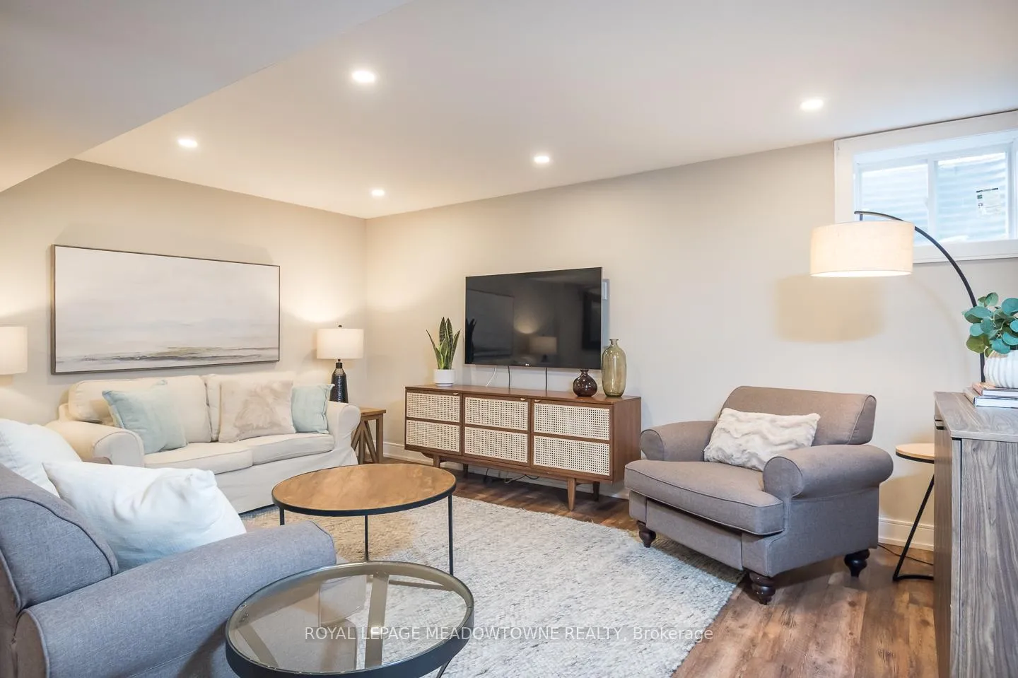 Photo 33 of 439 Pozbou Crescent, Milton, Willmott — HOMEH