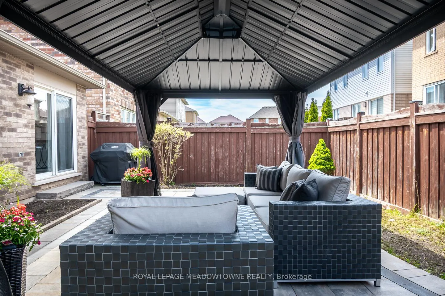 Photo 40 of 439 Pozbou Crescent, Milton, Willmott — HOMEH