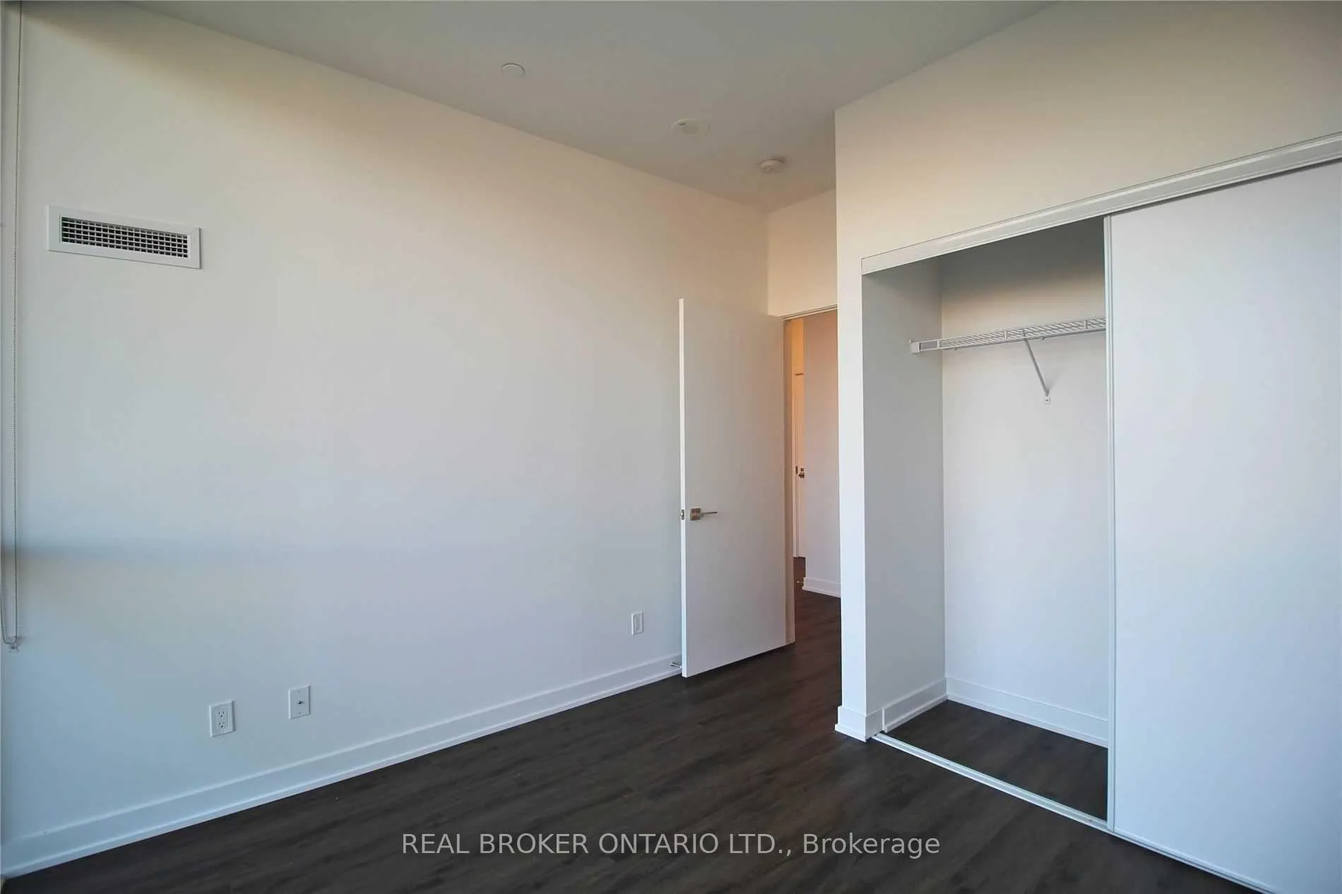 Photo 5 of Unit 409, 50 Ordnance Street, Toronto, Niagara — HOMEH
