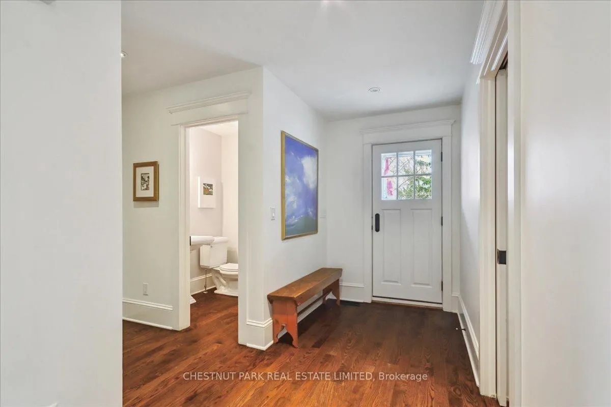 Photo 3 of 276 Spruce Street, Oakville, Old Oakville — HOMEH