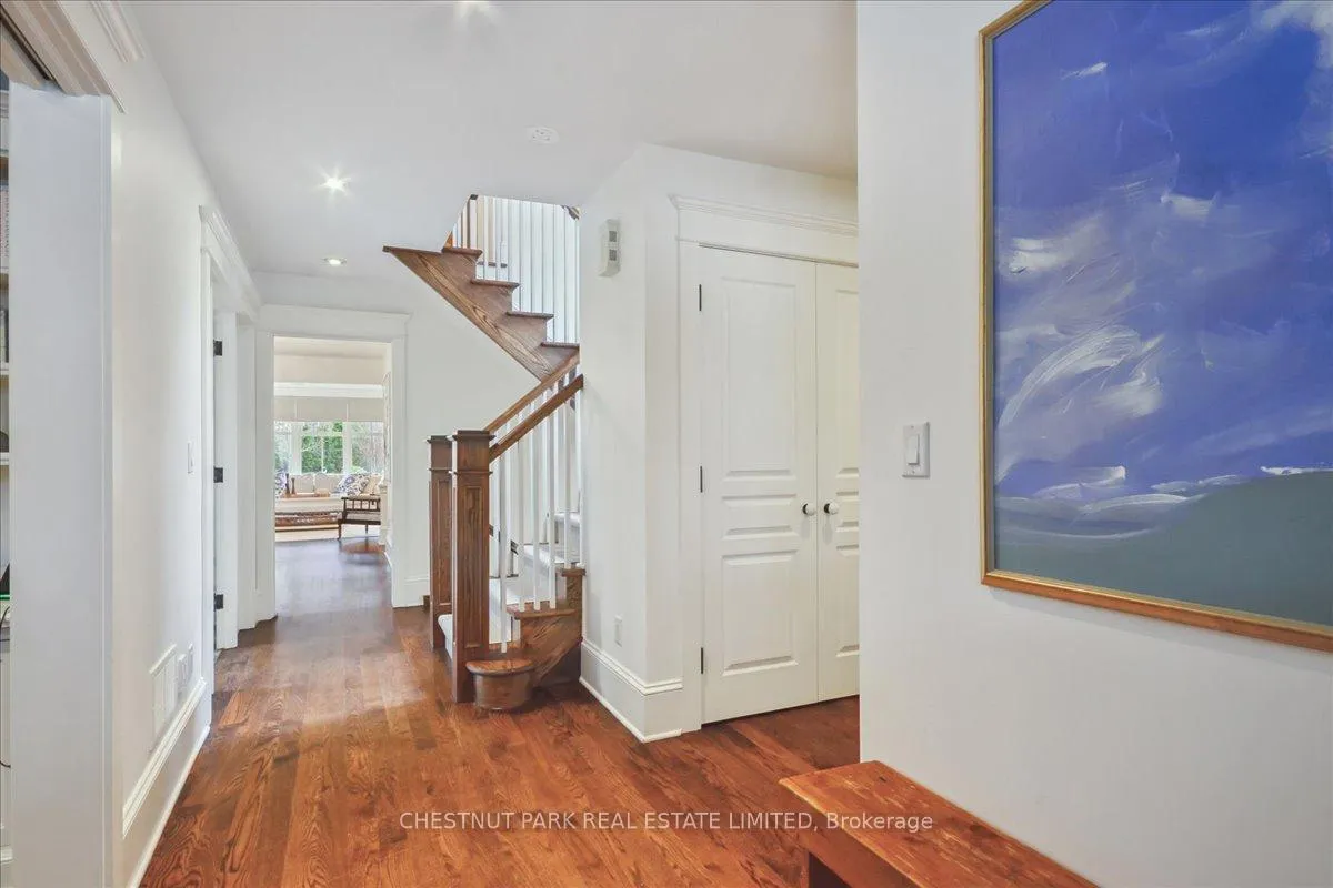 Photo 5 of 276 Spruce Street, Oakville, Old Oakville — HOMEH