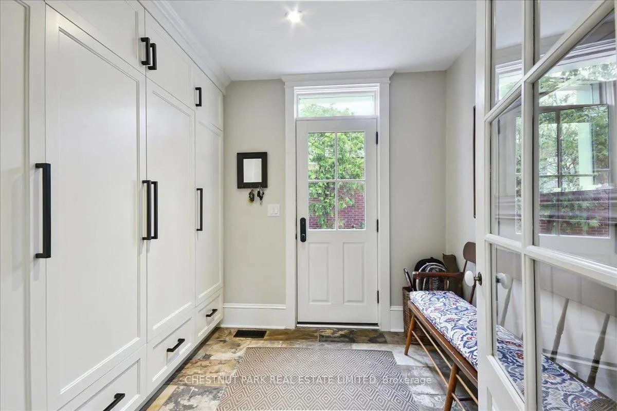 Photo 7 of 276 Spruce Street, Oakville, Old Oakville — HOMEH