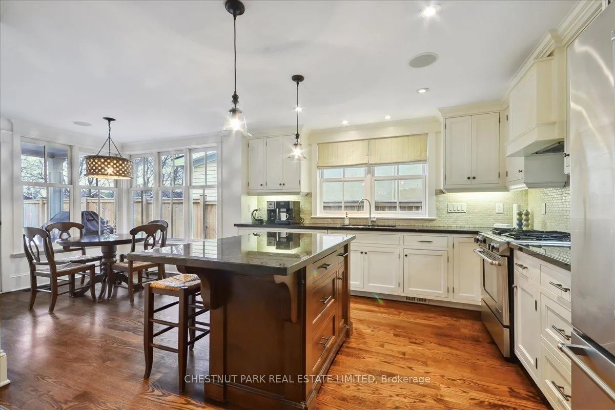 Photo 12 of 276 Spruce Street, Oakville, Old Oakville — HOMEH