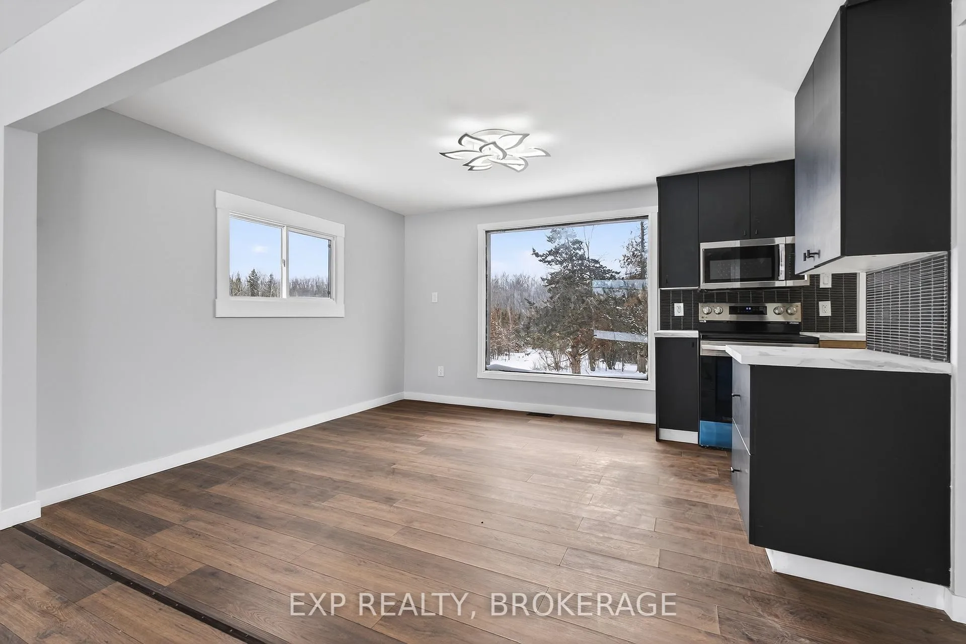 Photo 13 of 1528 Enright Road, Tyendinaga, Tyendinaga Township — HOMEH
