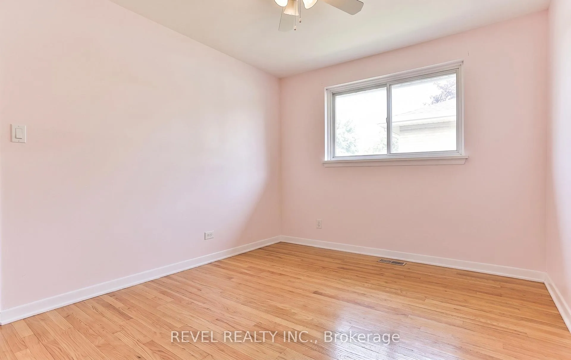 Photo 12 of 16 Ravenview Drive, Scarborough, West Hill — HOMEH