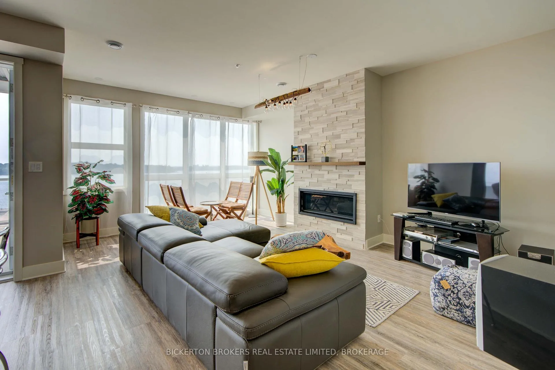 Photo 20 of Unit 406, 130 Water Street, Gananoque — HOMEH