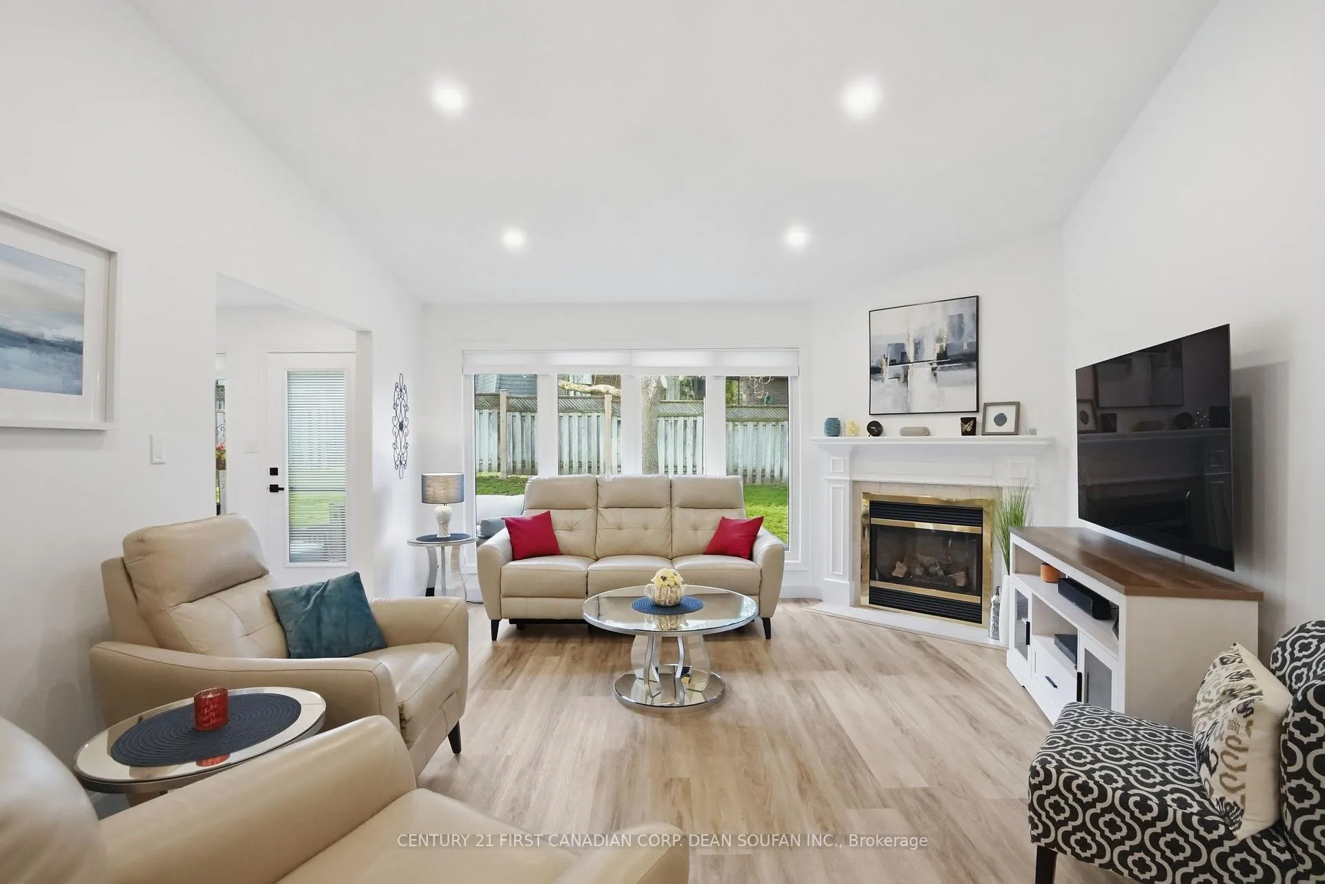 Photo 9 of Unit 21, 505 Cranbrook Road, London, South L — HOMEH