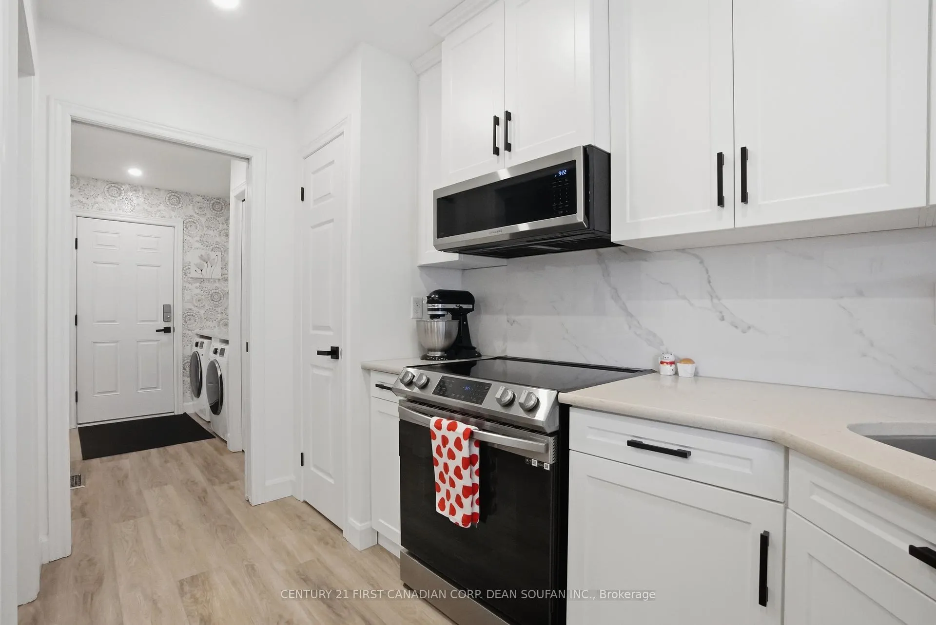 Photo 17 of Unit 21, 505 Cranbrook Road, London, South L — HOMEH
